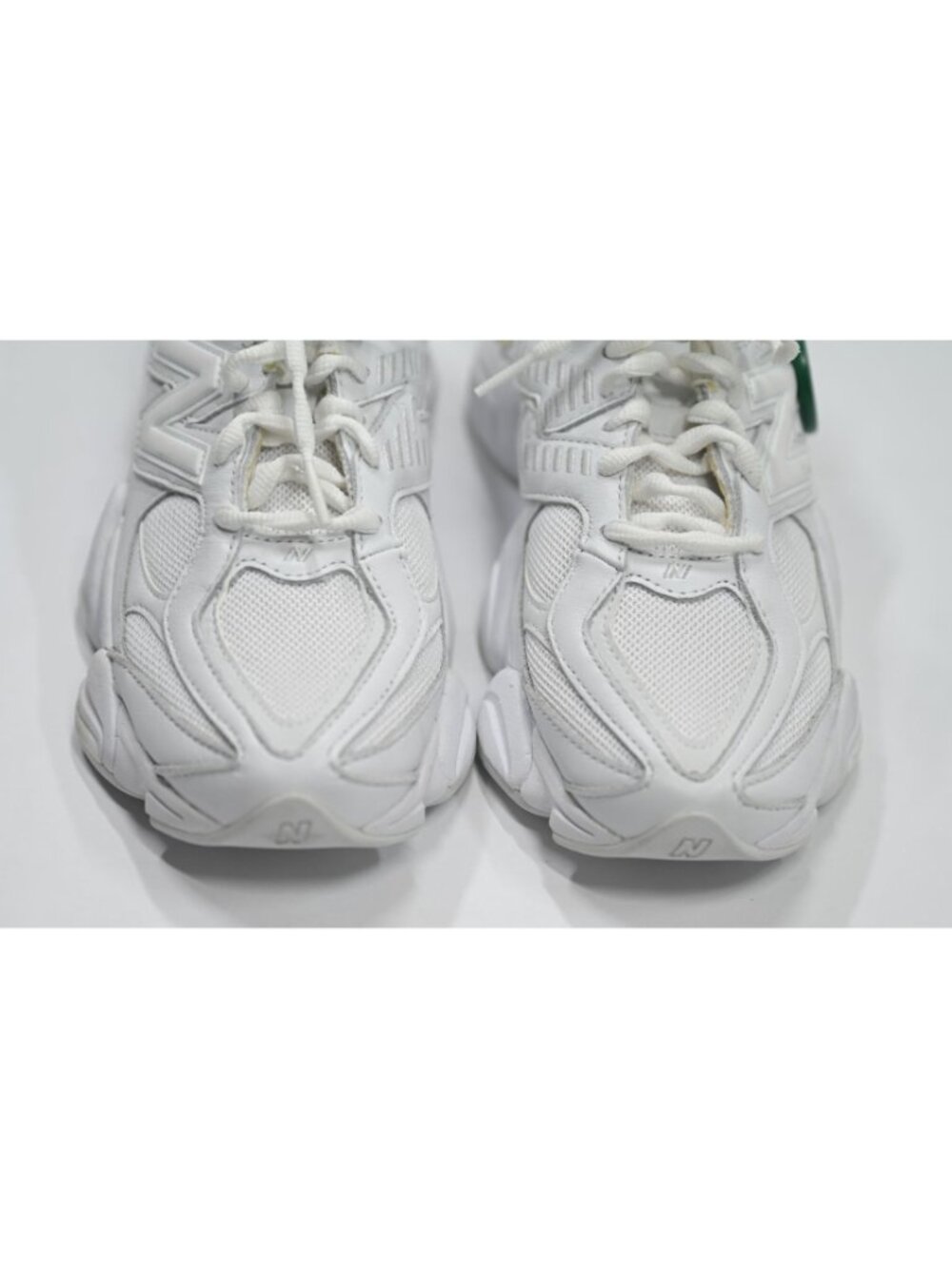 New Balance 9060 Sneakers U9060NRJ in Triple White - Picture 3 of 8